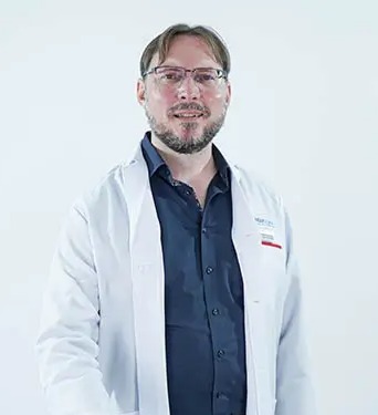 Dr. Elias Engelking